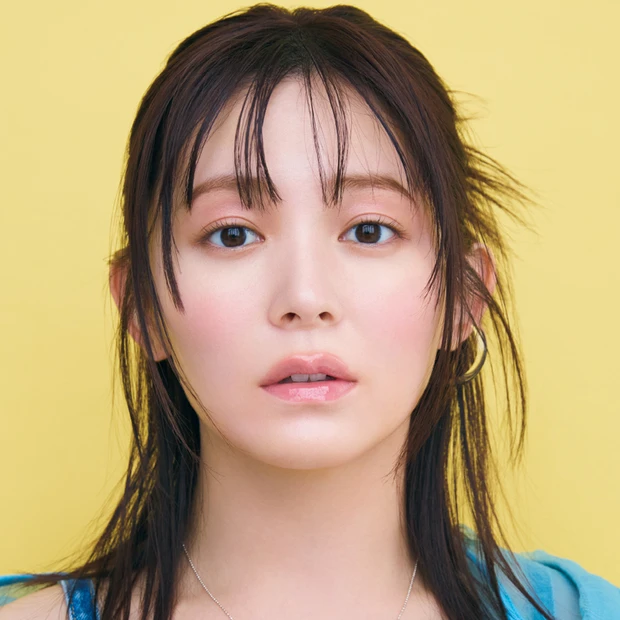 「ヴィセ」2色コンシーラーの実力がすごい! 顔にメリハリ、悩みもカモフラージュ【MAQUIAプチプラコスメグランプリ2025】