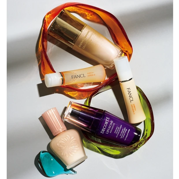 この秋はリニューアルラッシュ！ 進化した神コスメで美肌を極めて