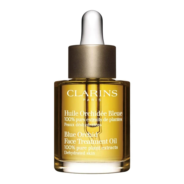 この美肌の持ち主は一体誰？　美容界がザワつくJUNさん「秘密の美容ルーティン」_8_1