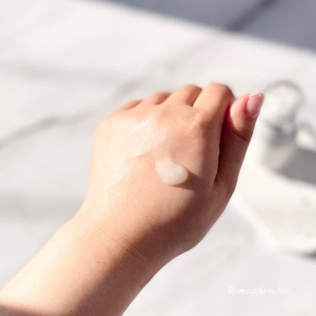 CELASEEQ セラシーク ダブルディープセラム C  テクスチャー