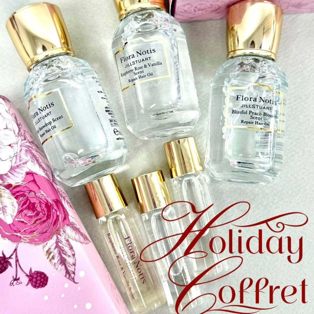フローラノーティス ジルスチュアートから3種の香りが楽しめるコフレ登場！【クリスマスコフレ2025】