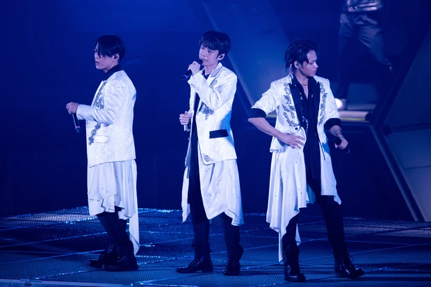 KAT-TUN ライブレポート　大人の色気に酔わされた時間_3