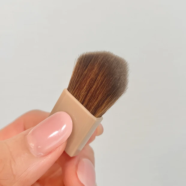 セザンヌ　トーンフィルターハイライト　01 フィルターベージュ　レビュー　使い方解説