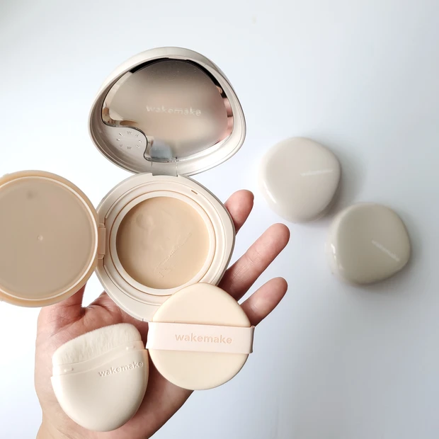 ウェイクメイク ファンデーション