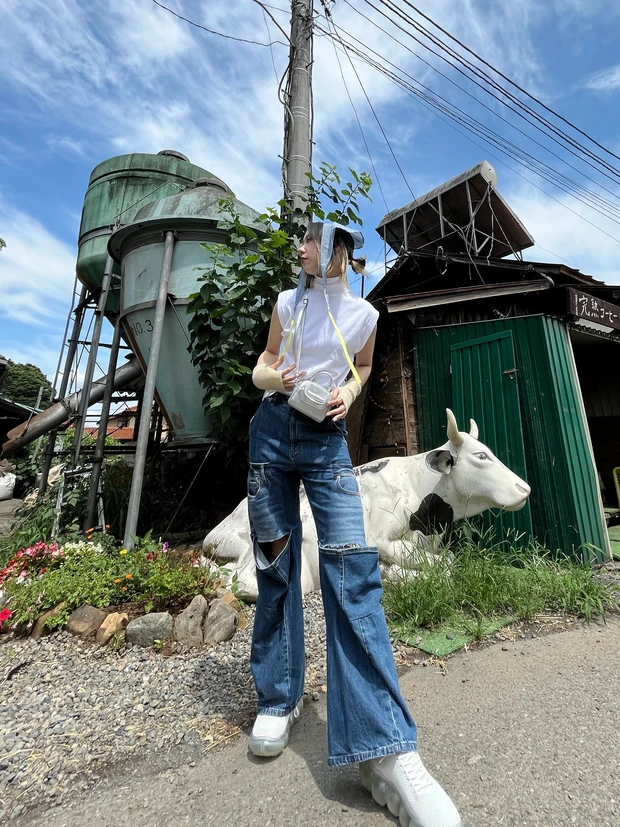 夏 デニム グラウンズ コーデ