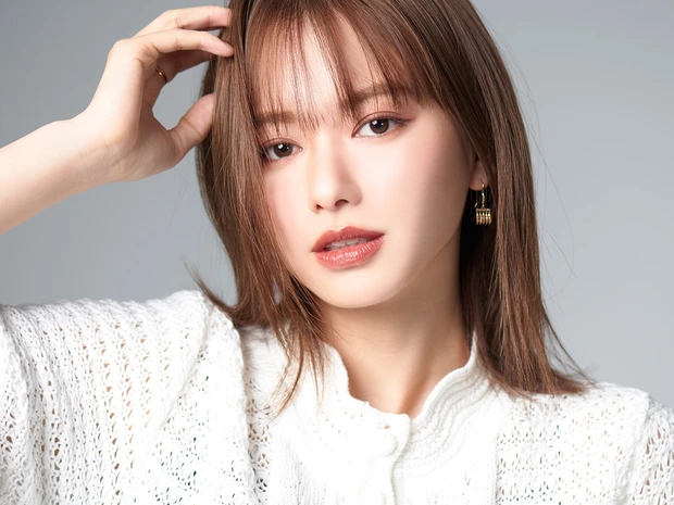 欲しい色がきっと見つかる! シャネルの『ルージュ アリュール ヴェルヴェット ル リオン ドゥ シャネル』のリップを塗り比べ