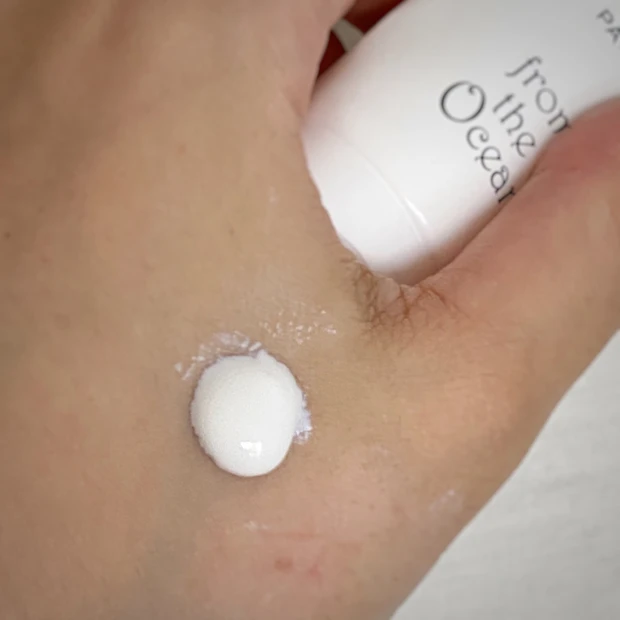 ビーチに必ず持って行ってほしい日焼け止め♪_2_1