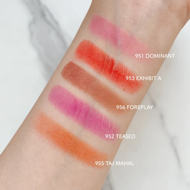 ナーズ ブラッシュN スウォッチ