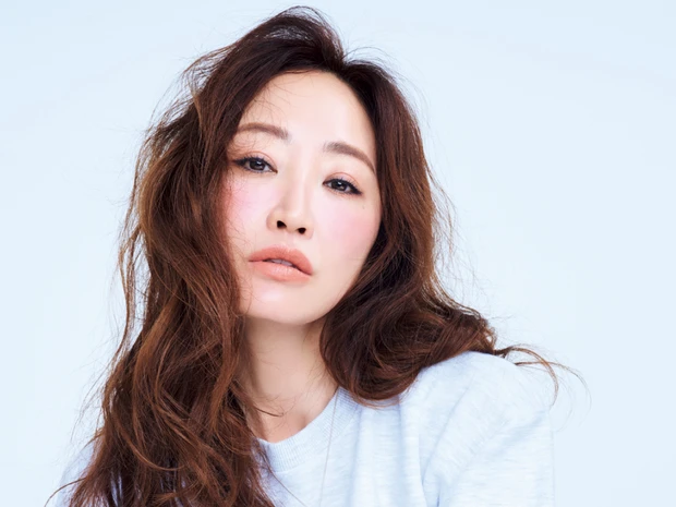 【神崎 恵さん】メイクから美容医療まで。50歳から意識したい10のリスト