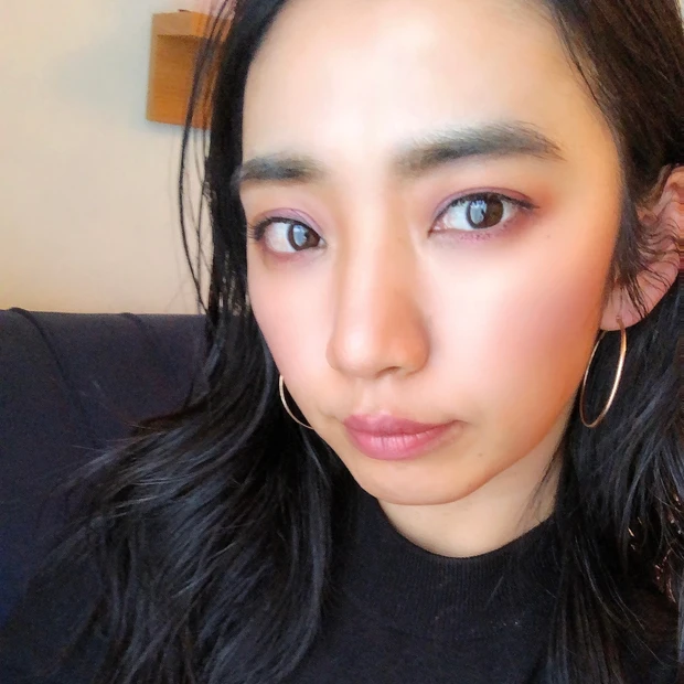 大人に似合う！ベアミネラルのピンクアイシャドウと腫れぼったくならない塗り方！_5