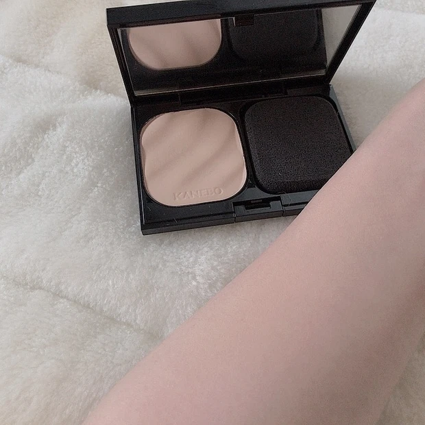 【必見！！】本日2月4日㈮発売！！『マキア×KANEBO 神崎 恵さんと"概念越え”のベースメイク「生肌印象」仕上がりを体感するスペシャルウェビナー』に参加し、KANEBO新発売のベースメイクを体感してみた_3_2