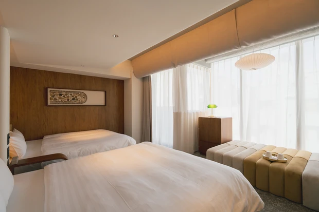 HOTEL ON\OFF