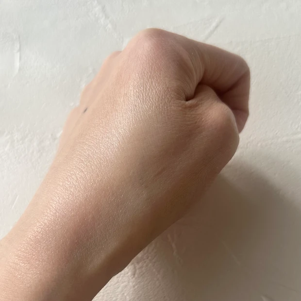 ライトリフレクティングトーンアップヴェール スウォッチ