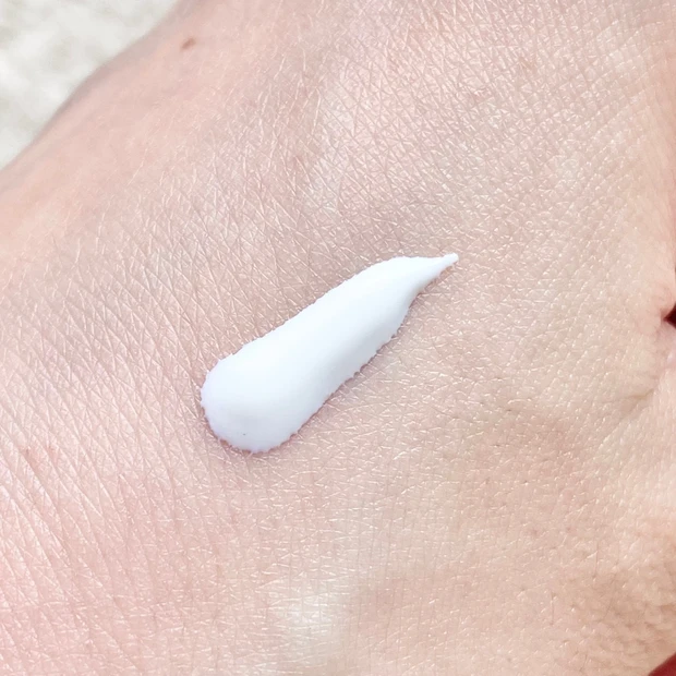 在宅ワークでも日焼け対策は万全に！2022春夏新作から選抜！優しいのに美肌見えするUV下地4選。_4_2