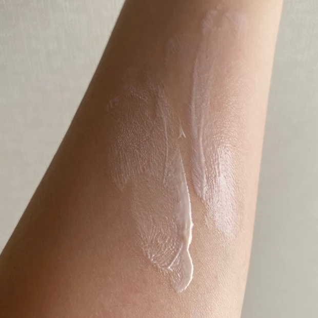 【高機能!】UVケアにこだわる人にこそ、使ってほしいアスタリフトのUVクリア美容液_4
