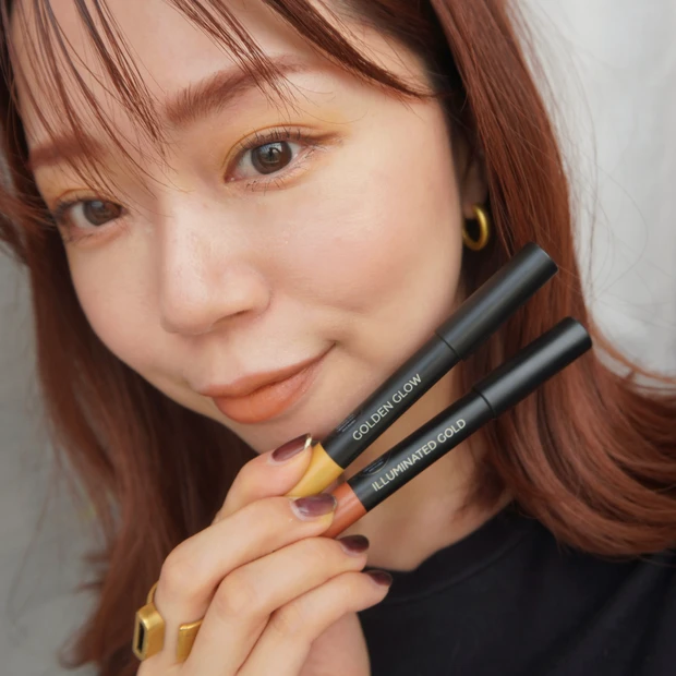 【uneven/アニヴェン】プチプラで今っぽオシャレカラー!肌なじみ抜群ゴールドカラーのマルチスティックでメイク。_8