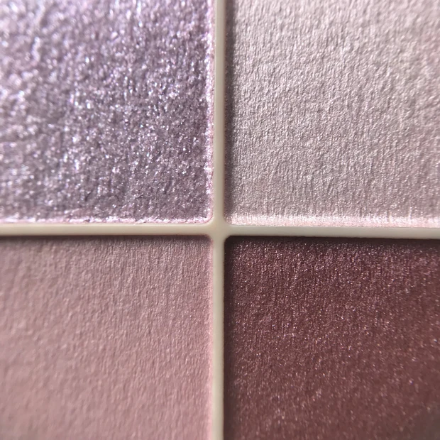 05ライラックベージュ