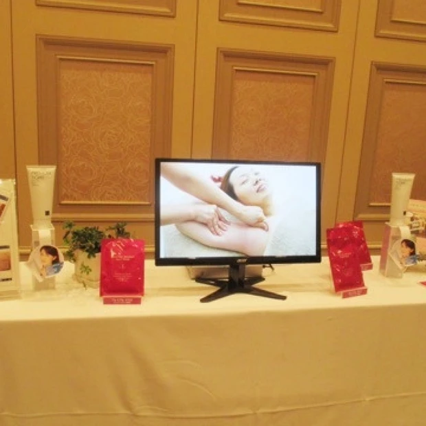 東洋思想を取り入れたエステ「キャロリーヌ」経絡チェックと筋膜リリースから健康美を再認識!