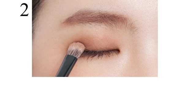 【一重アイメイク】スナイデル ビューティ アイデザイナーの使い方_2