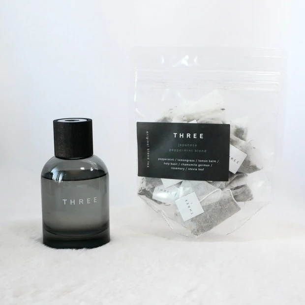 THREE アロマディフューザー 動く!マキアサロン