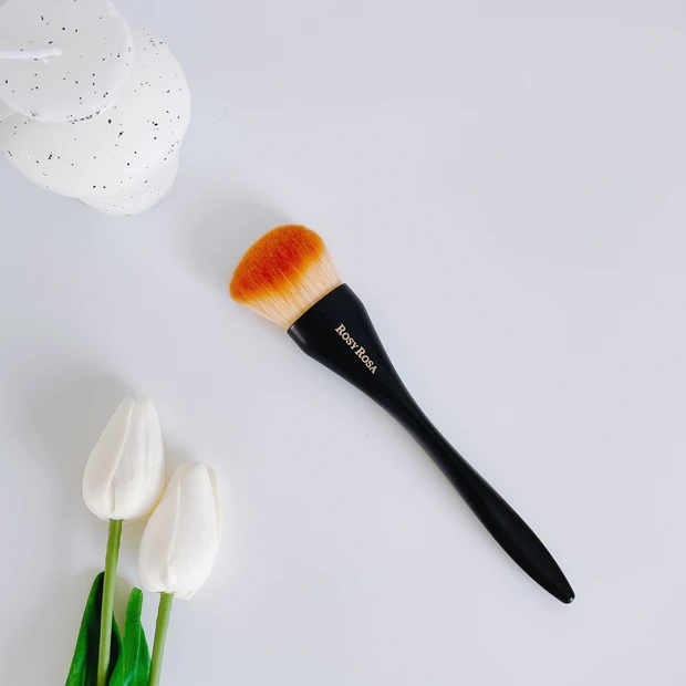 ロージーローザ マルチユースブラシ〈フェイス〉