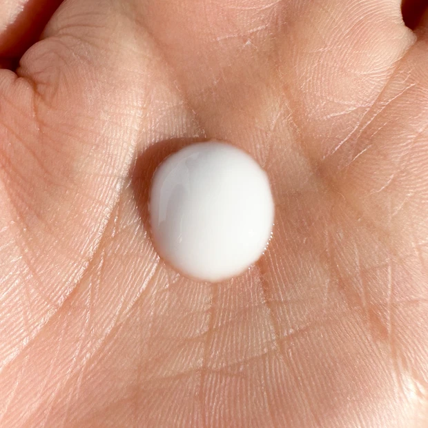 【MAQUIA1月号】表紙は川口春奈さん！コスメ好き必見！2022下半期 ベストコスメがついに発表！_5_2