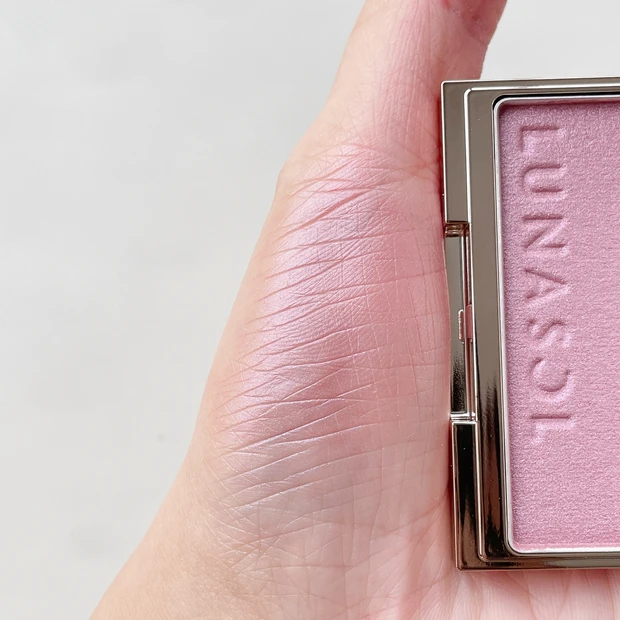 ルナソル カラーリングシアーチークス EX10 スウォッチ