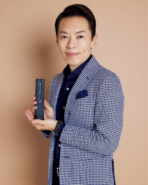 君島誉幸さん　エレクトロン デンキバリブラシ® 2.0+ボディ