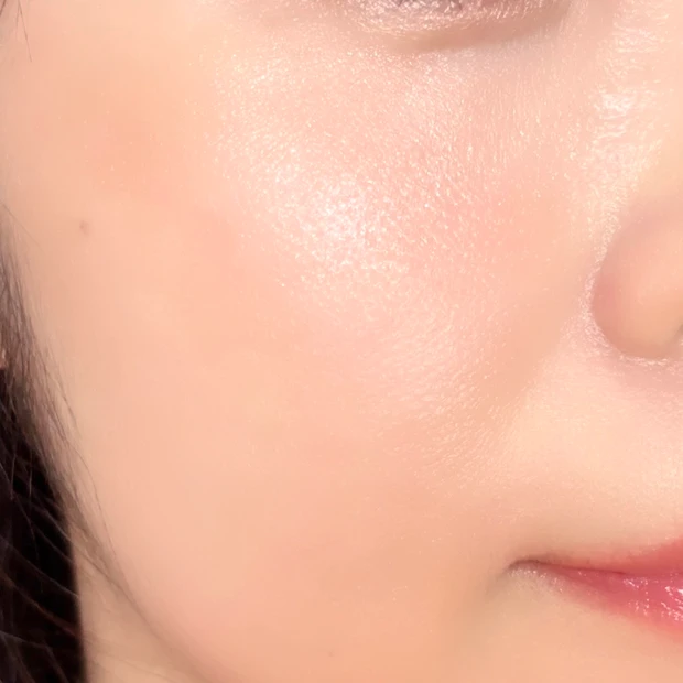 トーン　チーク　新色