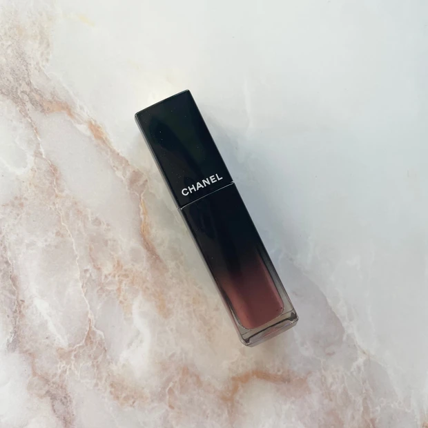 【およばれメイク】デートメイクにもぴったり♡スナイデルビューティアイデザイナーEX04で作る冬ピンクメイク【クリスマスコフレ2022】_6_1