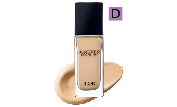 ディオールスキン フォーエヴァー フルイドグロウ 0CR SPF20・PA+++ 30ml ¥7700/パルファン・クリスチャン・ディオール