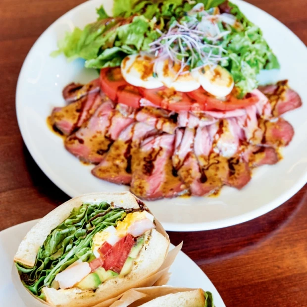 スーパーフードに野菜…キレイの素が”ギュッ”と詰まったサンドイッチ専門店