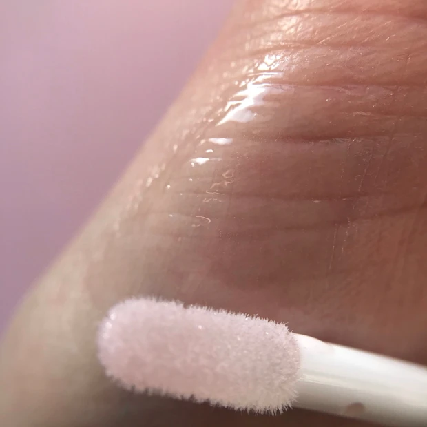 ヴィセ エッセンスリッププランパー