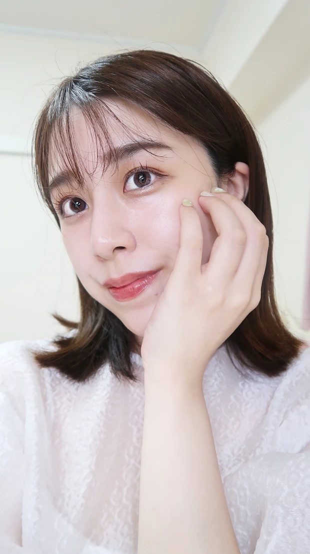 【イエベさんでもできる】SNSで話題の中国メイク”水密桃メイクの次世代版”の透明感大爆発『パール蜜桃メイク』やってみた!_4_1