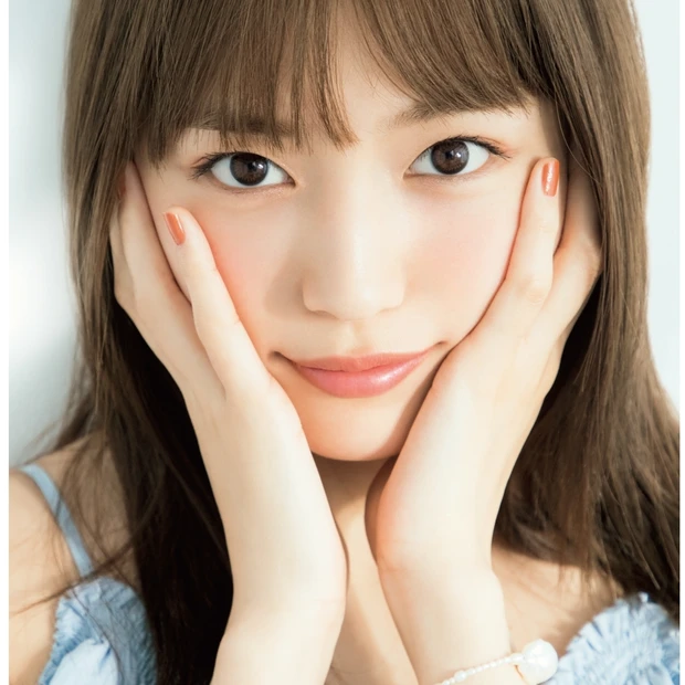 川口春奈さんのキレイ論・「私らしい」メイクレシピを大公開！