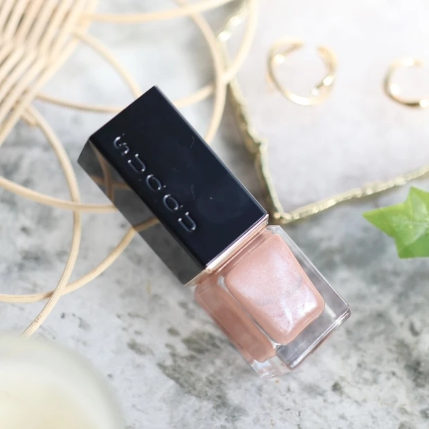 【夏ネイル】サンダルの季節到来！不器用な方でも簡単♪単色でもキマるメタリックカラー_1_1