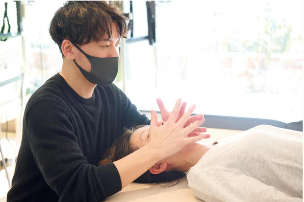 【5位】話題の“小顔師”吉田圭吾さんの施術でここまで小顔に! Before→After写真付きで報告