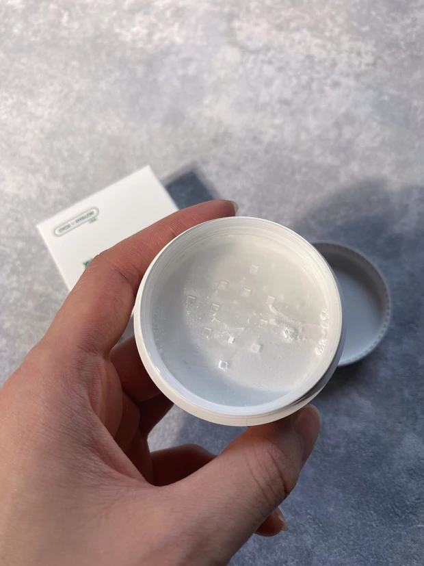 【皮脂テカ防止の魔法のお粉!】VT CICA ノーセバム マイルドパウダー_2_1