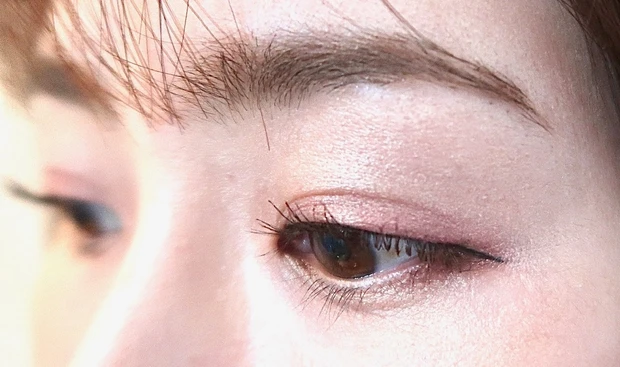 【コンビニで買えるコスメ】【アイライナー】メディア ラスティングアイライナー_3