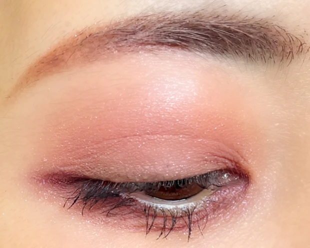 YVES SAINTLAURENTBEAUTE　YSL　イヴサンローランビューティー　 クチュールミニクラッチ　ブルーミングラスト　デパコス　新作コスメ　春コスメ