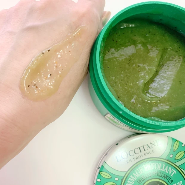 【2023年10月25日発売】ロクシタン スパークリーフ シア コンポートスクラブ ¥4510