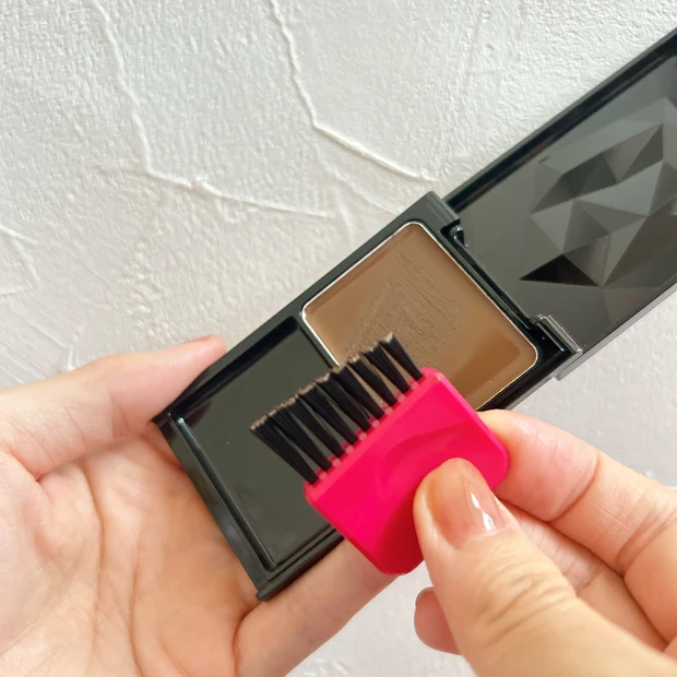 プリオール ヘアファンデーション 使い方