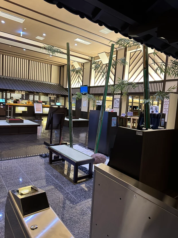 空港の待ち時間に入れる露天風呂体験記_3_2