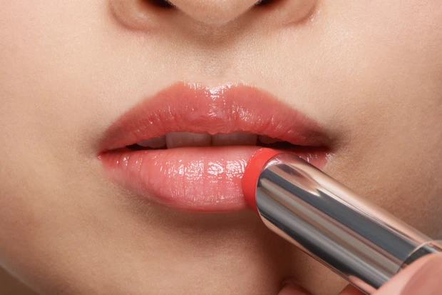 【HOW TO②】クルクル塗りで、浮き上がった皮も押さえ込む