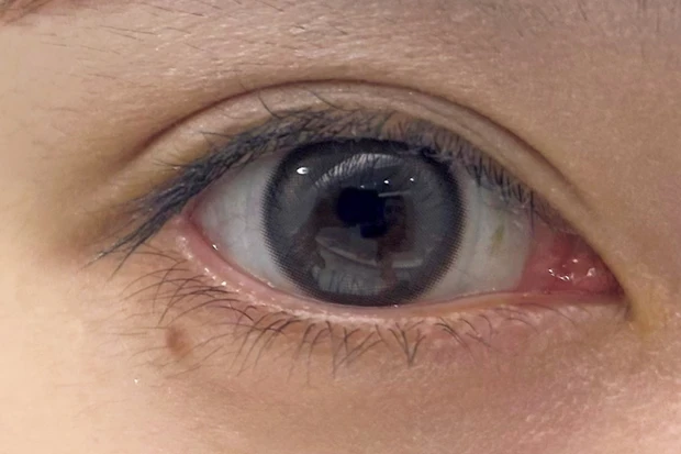 落ちない 3650 アイライナーをお試し