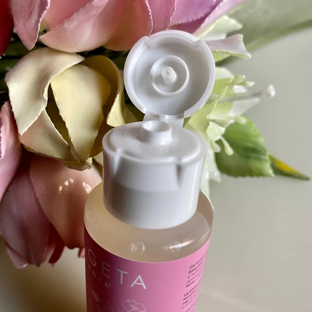 これ、できる?手と手を組んでぐるりんぱ!一年がんばった私の手をストレッチ_7_2