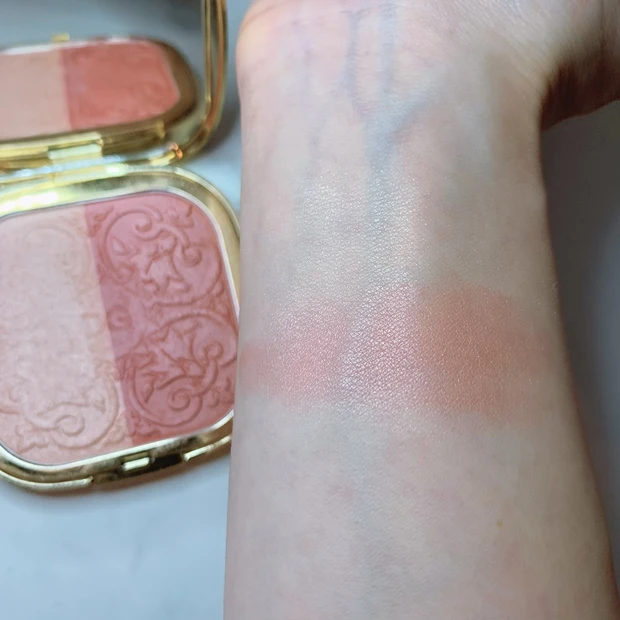 dolcegabbana    ソーラーグロウイルミネーティングパウダーデュオ