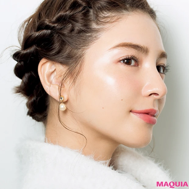 下地じゃなく上地で幸せ印象肌！ ヘルシーグロウ肌をつくるアイテム＆濡れツ…