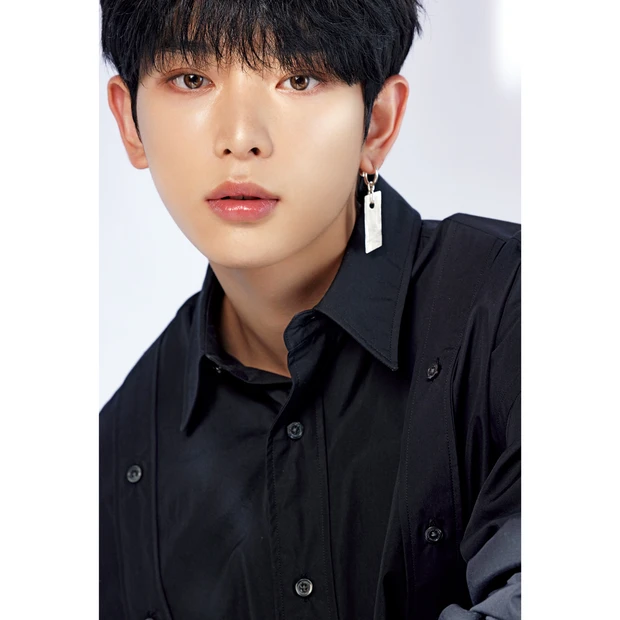 &TEAM　HARUAさん。「最近は『キュルキュル』の瞳を意識しています（笑）」