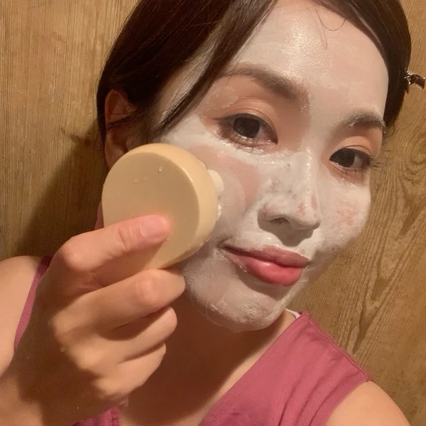 【SHIKARI】スッキリ洗顔できる！BRIGHTENING WASH！_4